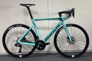 Bianchi Oltre Race, Celeste