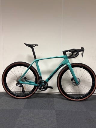 Bianchi IMPULSO RC, Celeste